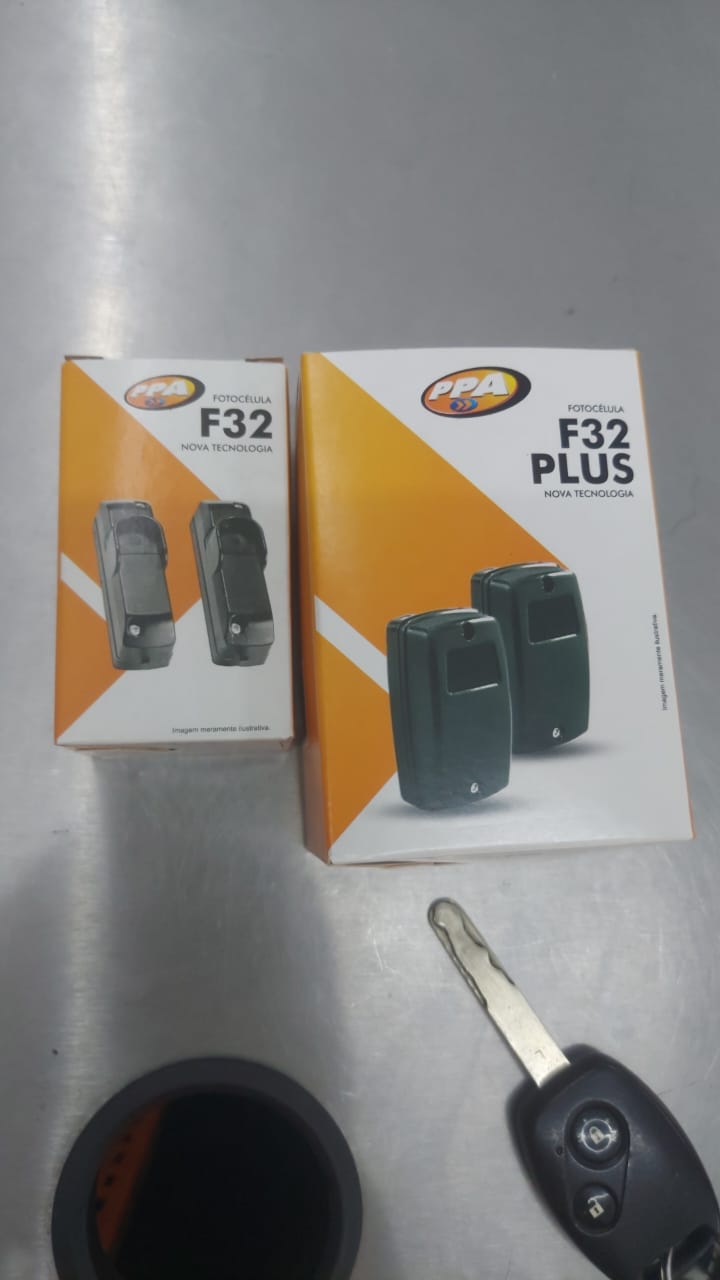 motor de portão automático em funcionamento em Taboão da Serra